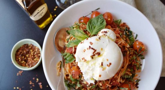 Spaghetti Burratini, La classique pizza verde et la nouvelle formule “Menu midi”! | Milano Pizzeria